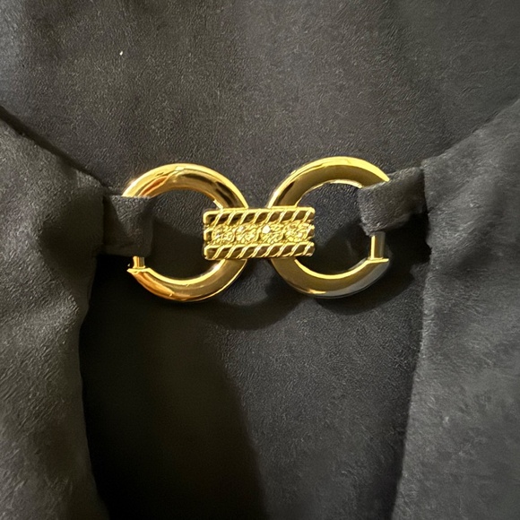 JM Collection Large Navy Blouse - Picture 2 of 3